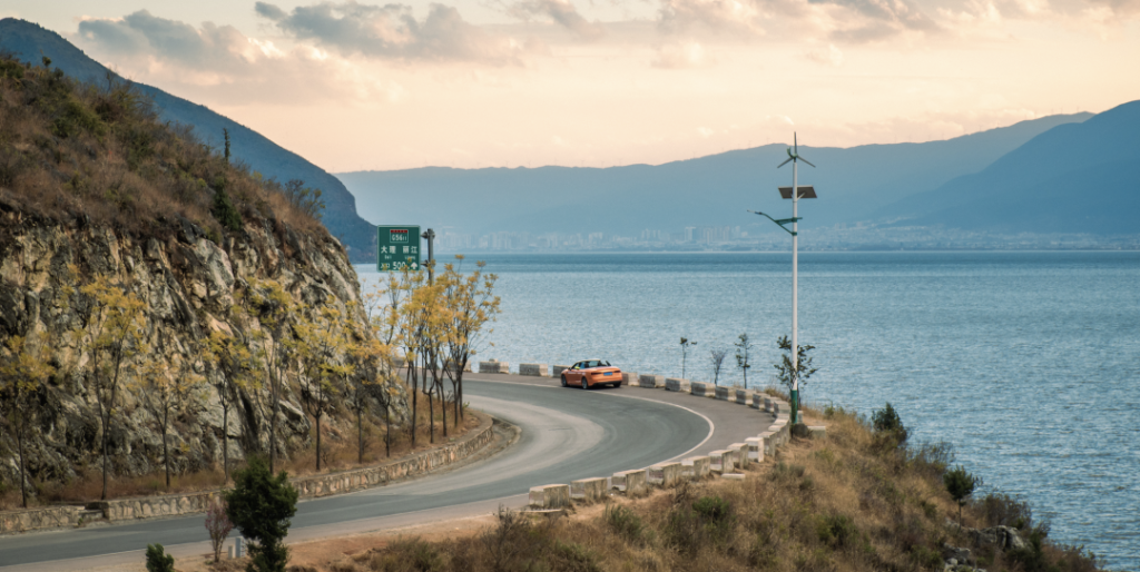 A lot of hotels in Sanya are not increasing their prices for the May Day holiday.